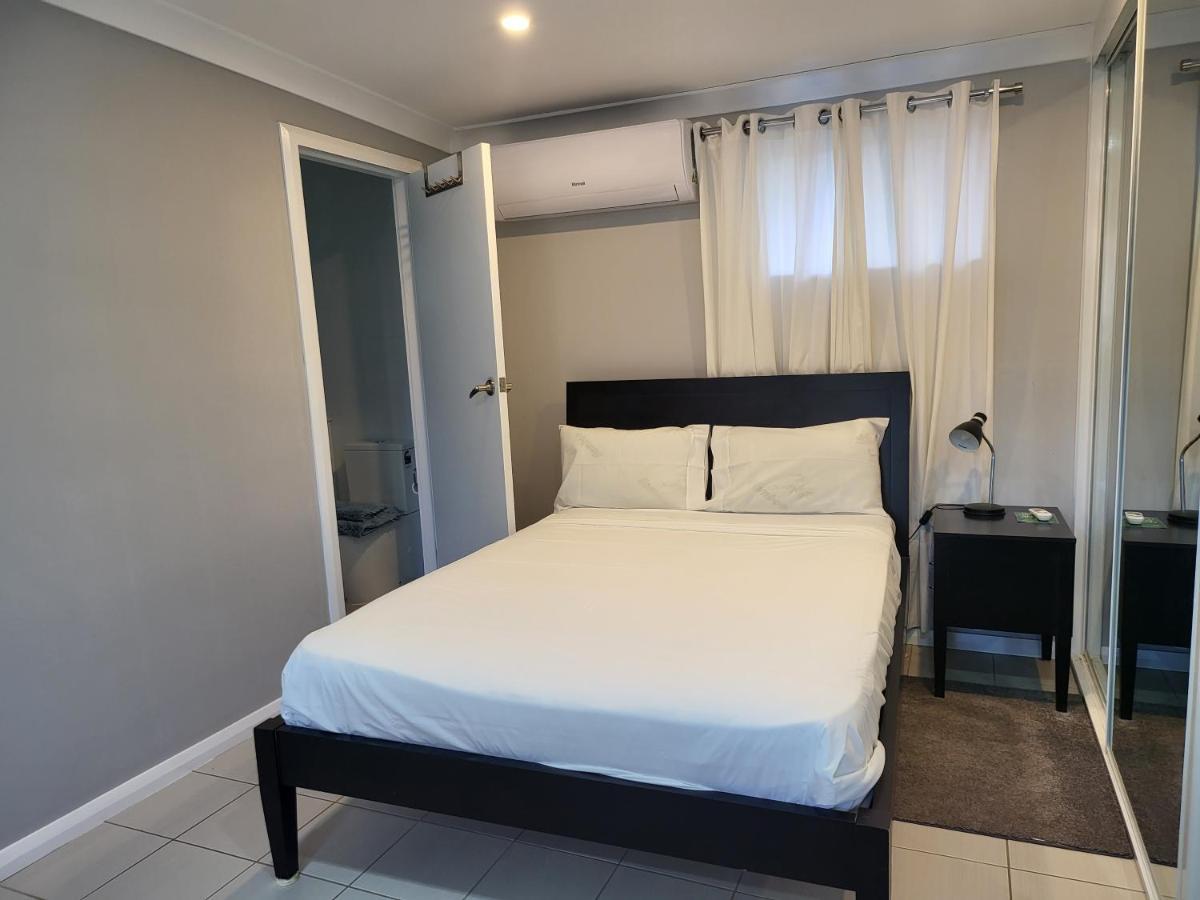 T&V Suites Windsor Eksteriør bilde