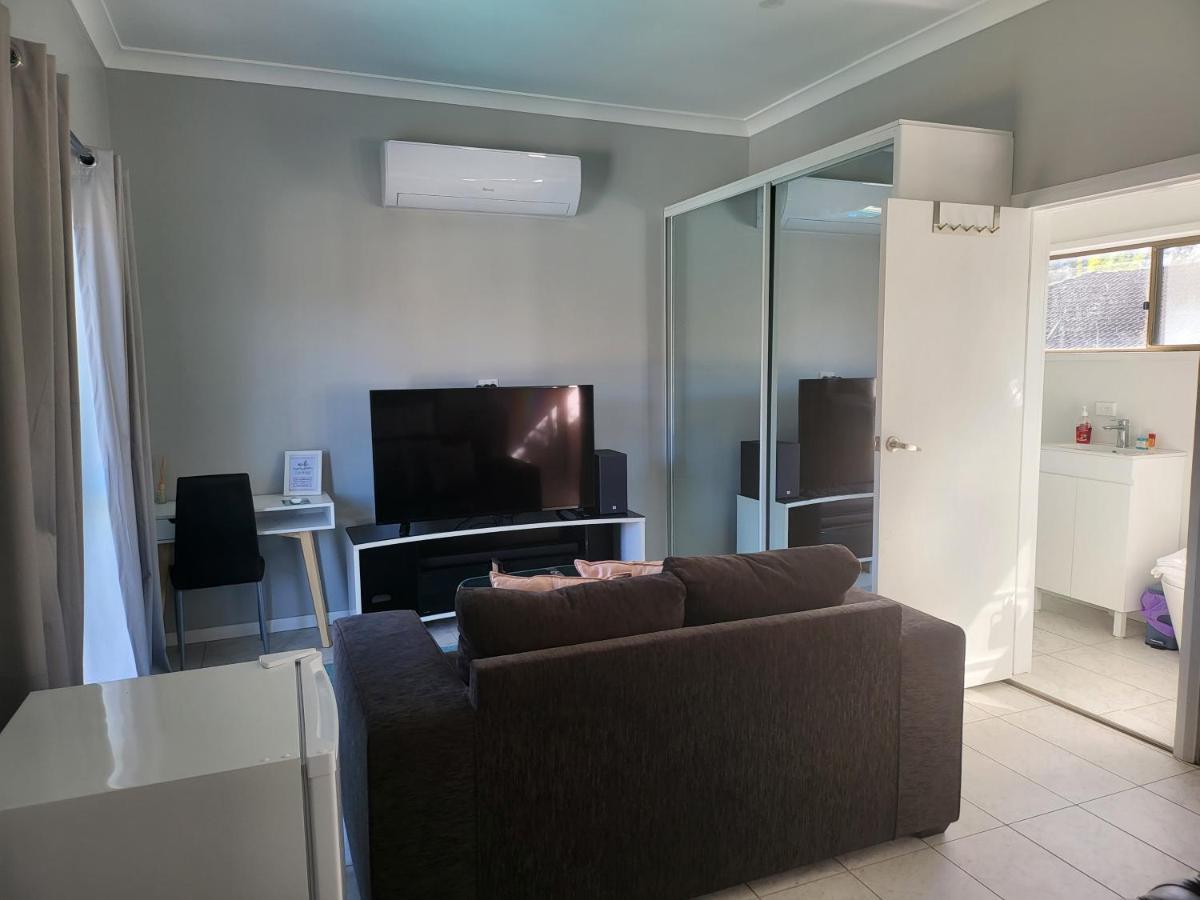 T&V Suites Windsor Eksteriør bilde
