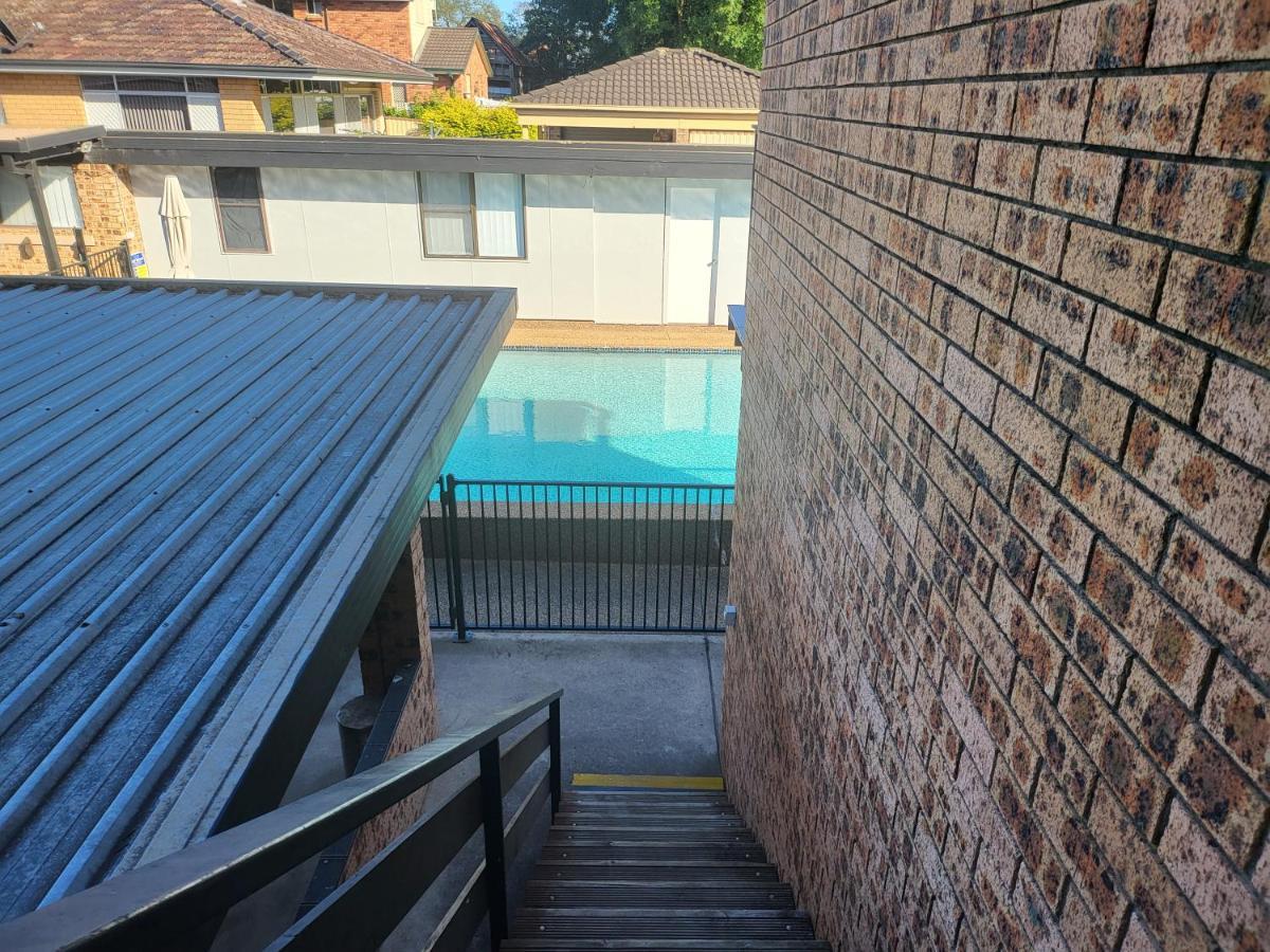 T&V Suites Windsor Eksteriør bilde