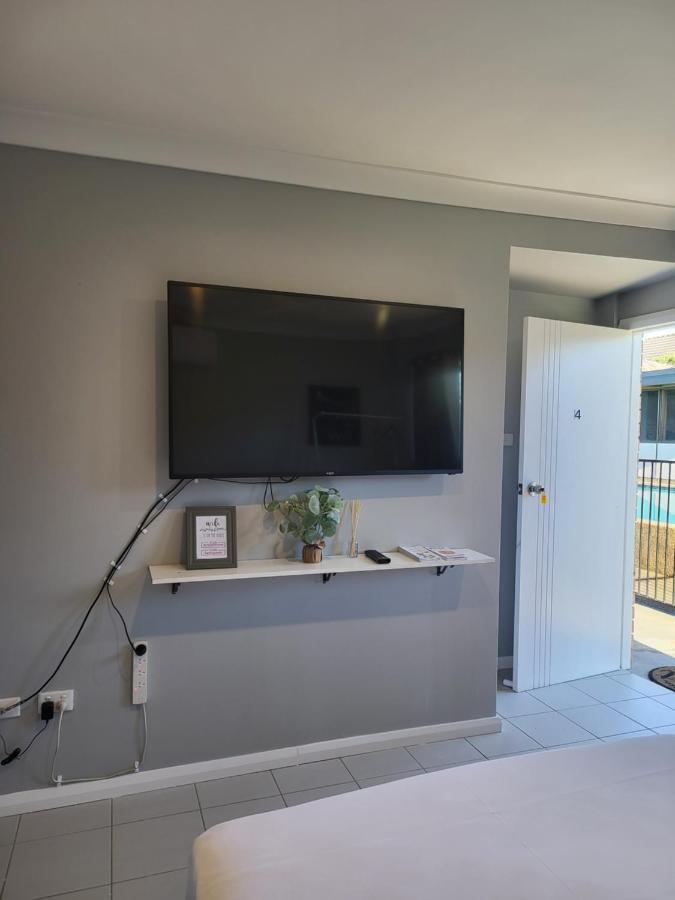 T&V Suites Windsor Eksteriør bilde