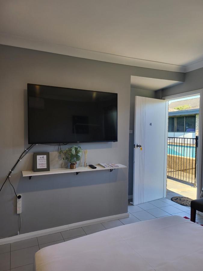T&V Suites Windsor Eksteriør bilde